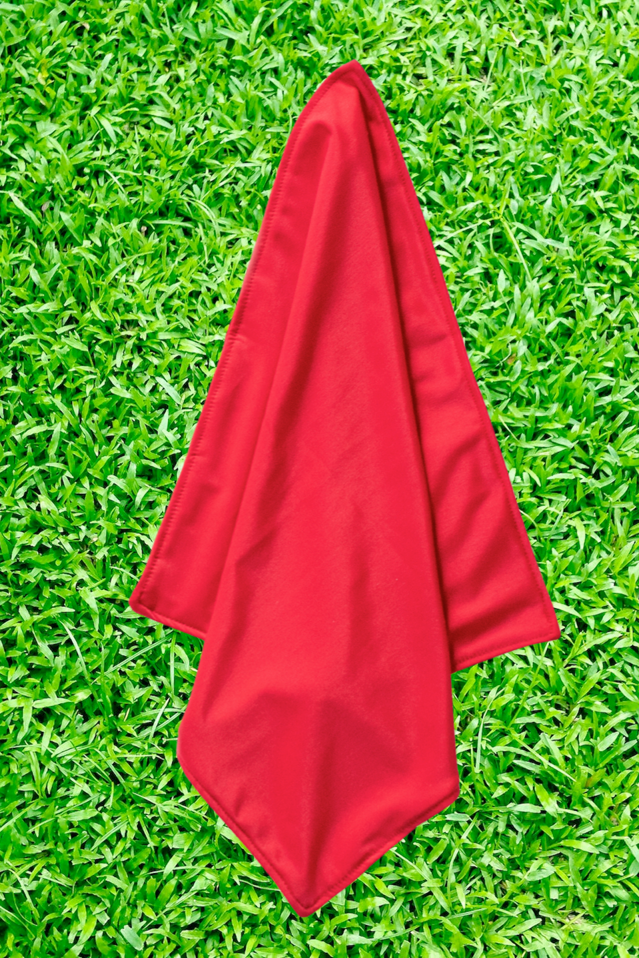Red calm cloth